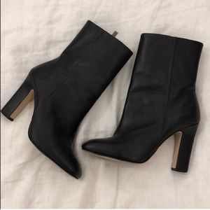100% Leather Ankle Boot